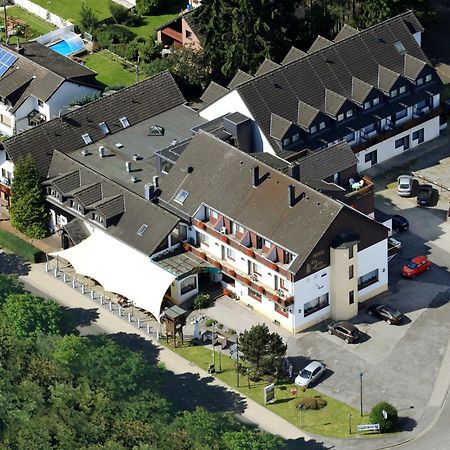 Land-Gut-Hotel Zum Alten Forsthaus - Aufladestation Fuer Elektroautos Hürtgenwald Exterior foto